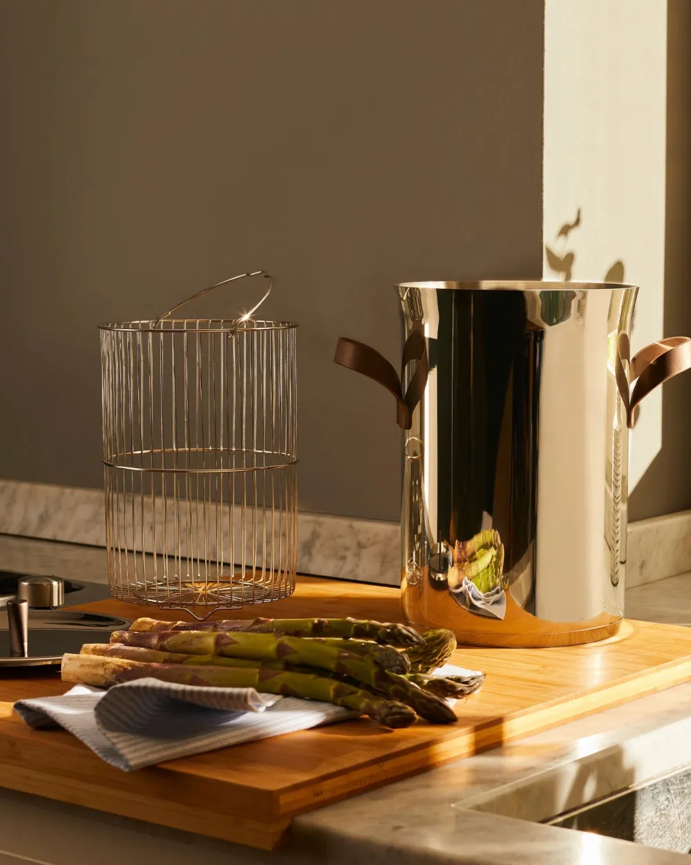 Alessi Aspergepan Edo Brown 17,5 cm Online