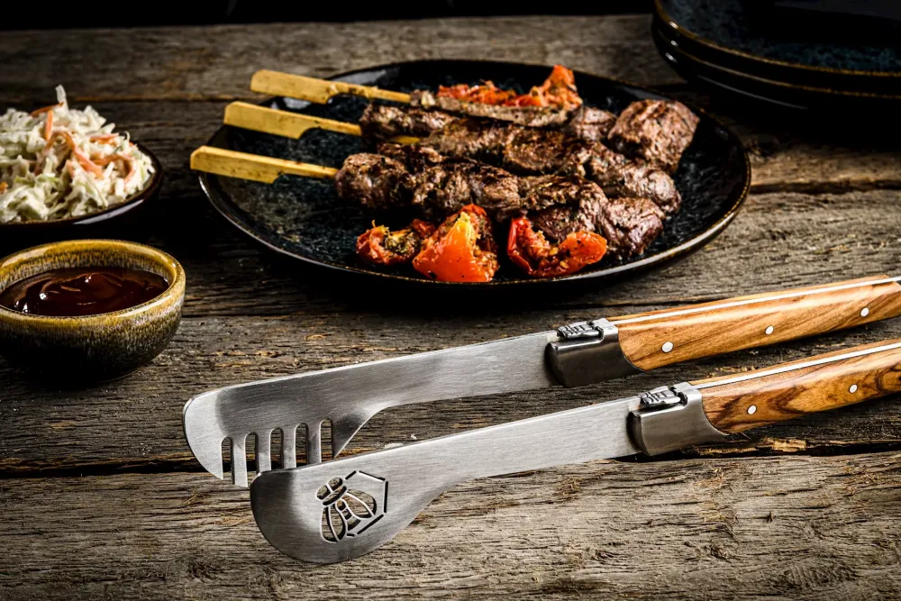 Laguiole Style de Vie BBQ Set Luxury Line Olijfhout (2-delig) Best