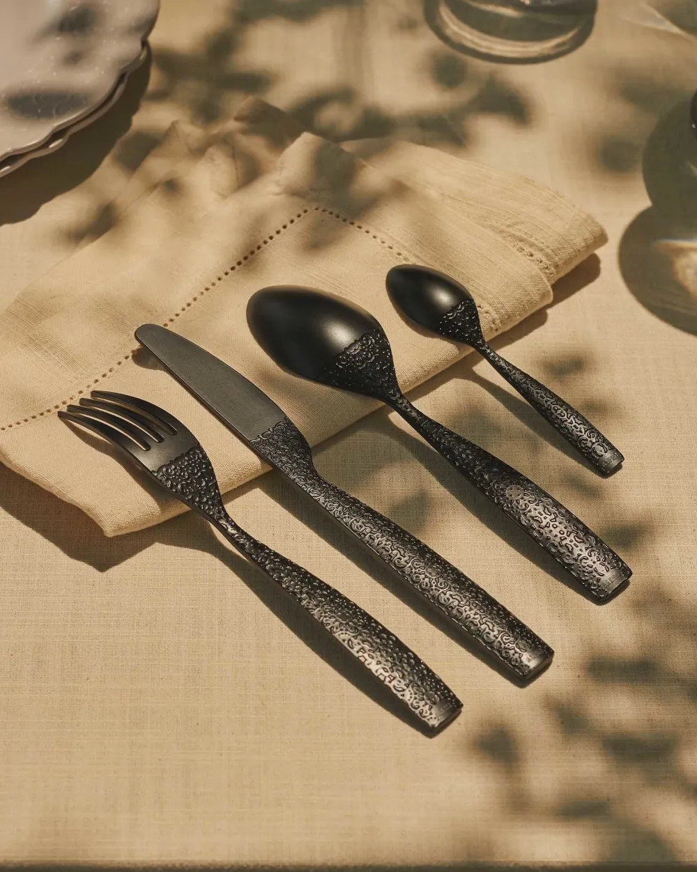 Alessi Bestekset Dressed En Plein Air Black (4-Delig)