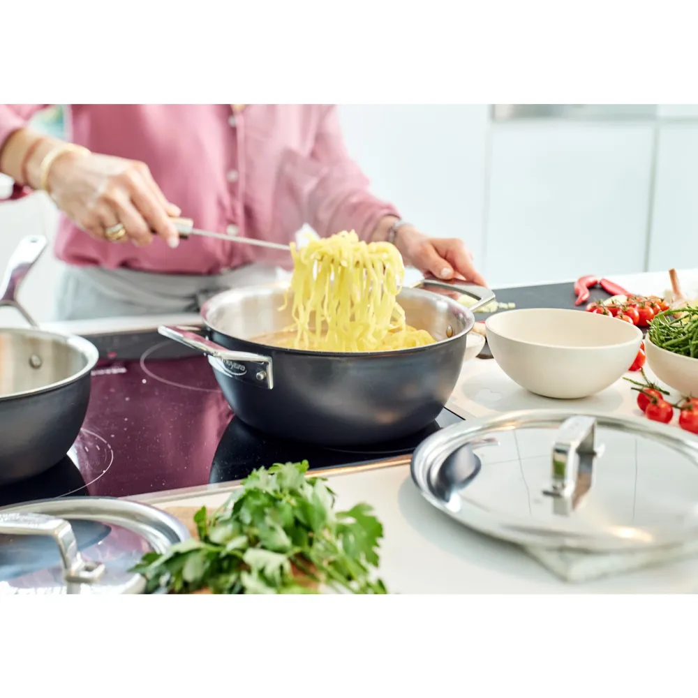 Demeyere Braadpan Black 5 Conisch Met Deksel 24 cm Outlet