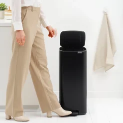 Brabantia Bo Pedaalemmer - Matt Black Best