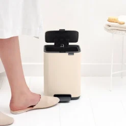Brabantia Bo Pedaalemmer 4 L - Soft Beige