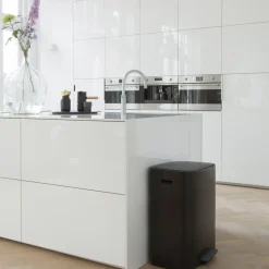 Brabantia Bo Pedaalemmer 2 x 30 L - Zwart
