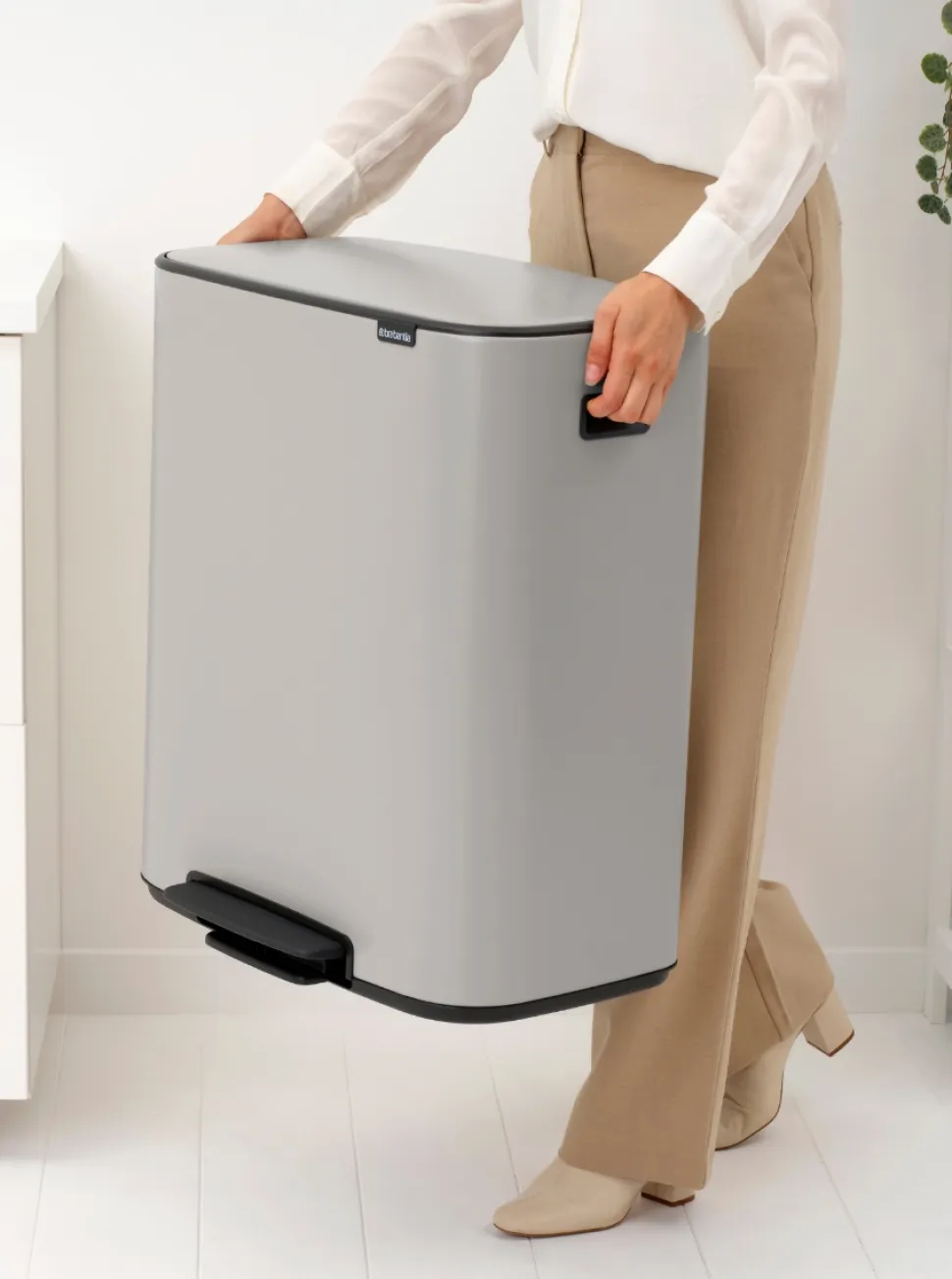 Brabantia Bo Prullenbak Soft Grey 60 liter