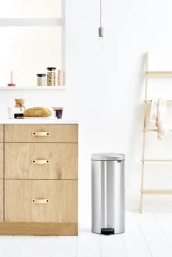 Brabantia NewIcon Pedaalemmer 30 L - Matt Steel - 176336