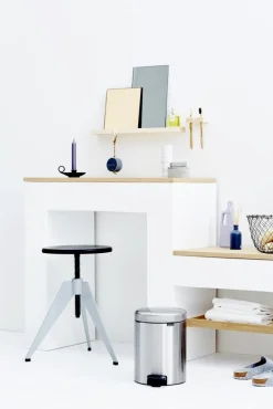 Brabantia NewIcon Pedaalemmer 5 Liter Vingerafdrukvrij