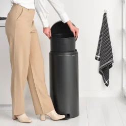 Brabantia NewIcon Pedaalemmer 30 L - Confident Grey Outlet