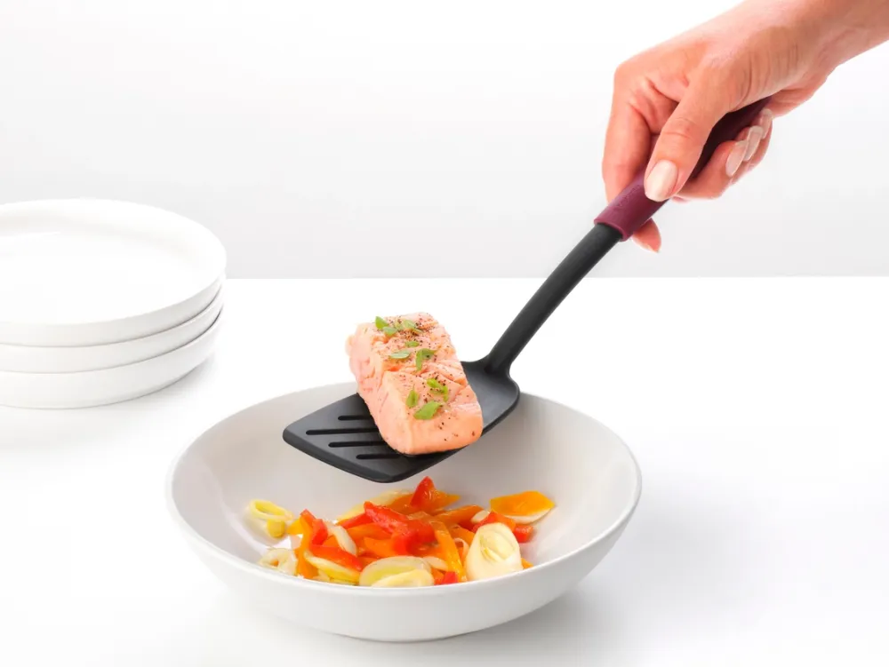 Brabantia Tasty+ Bakspaan Aubergine Red Anti-aanbak Outlet
