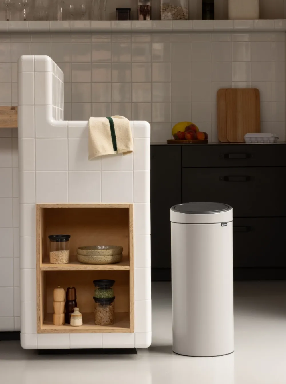 Brabantia Touch Bin Prullenbak Soft Grey 30 liter Outlet