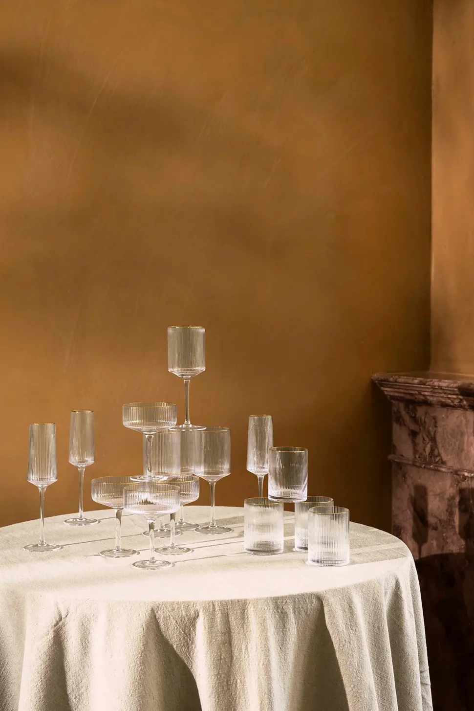 Champagneglas vtwonen with Gold Rim Clear 230 ml (Set van 4)