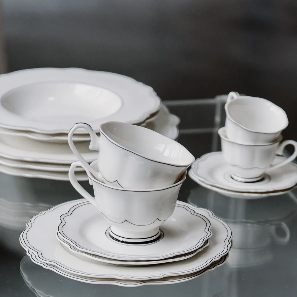 Salt & Pepper Dinerbord Odette Black / White 28 cm (Set van 2) Outlet