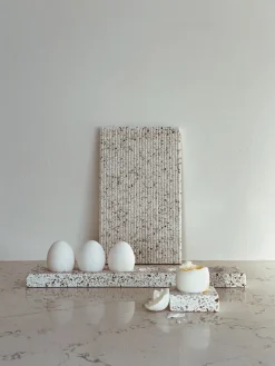 Humdakin Ei Houder Terrazzo Red Beige (6 stuks) New