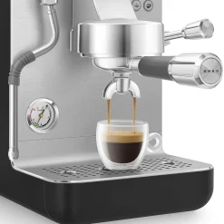Smeg Espressomachine EMC02BLMEU Collezione Mat Zwart