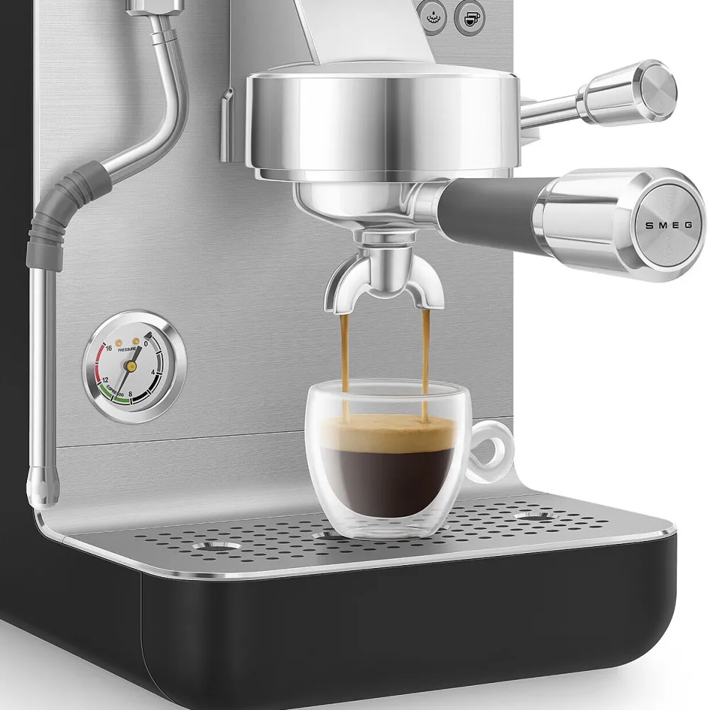 Smeg Espressomachine EMC02BLMEU Collezione Mat Zwart