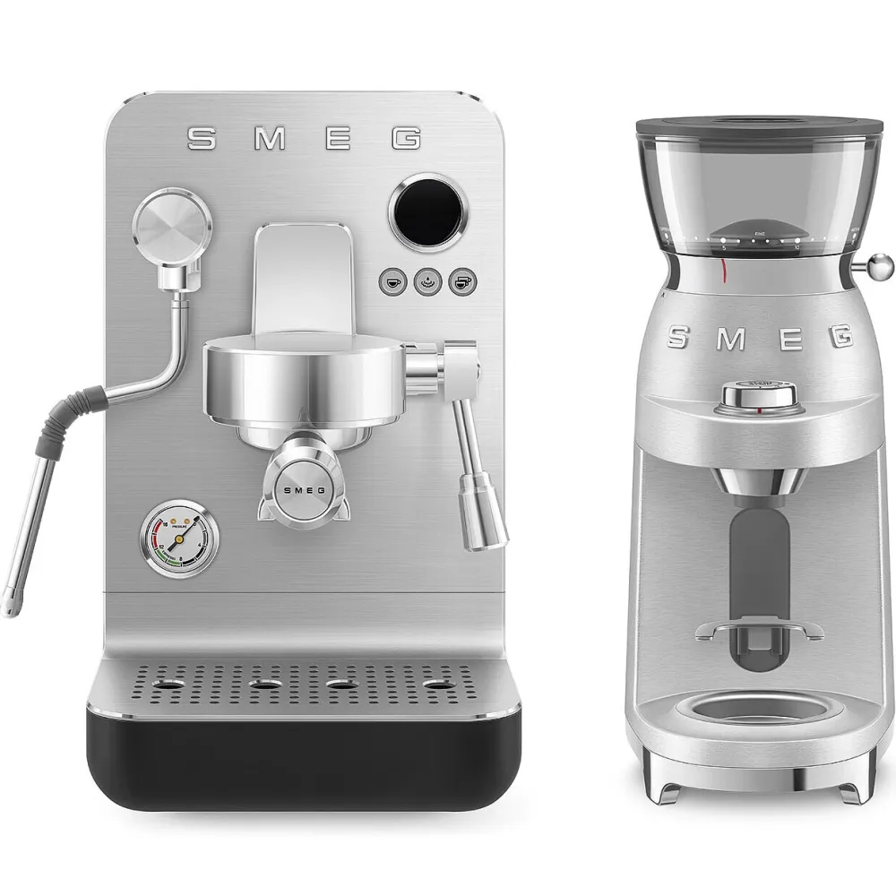 Smeg Espressomachine EMC02BLMEU Collezione Mat Zwart
