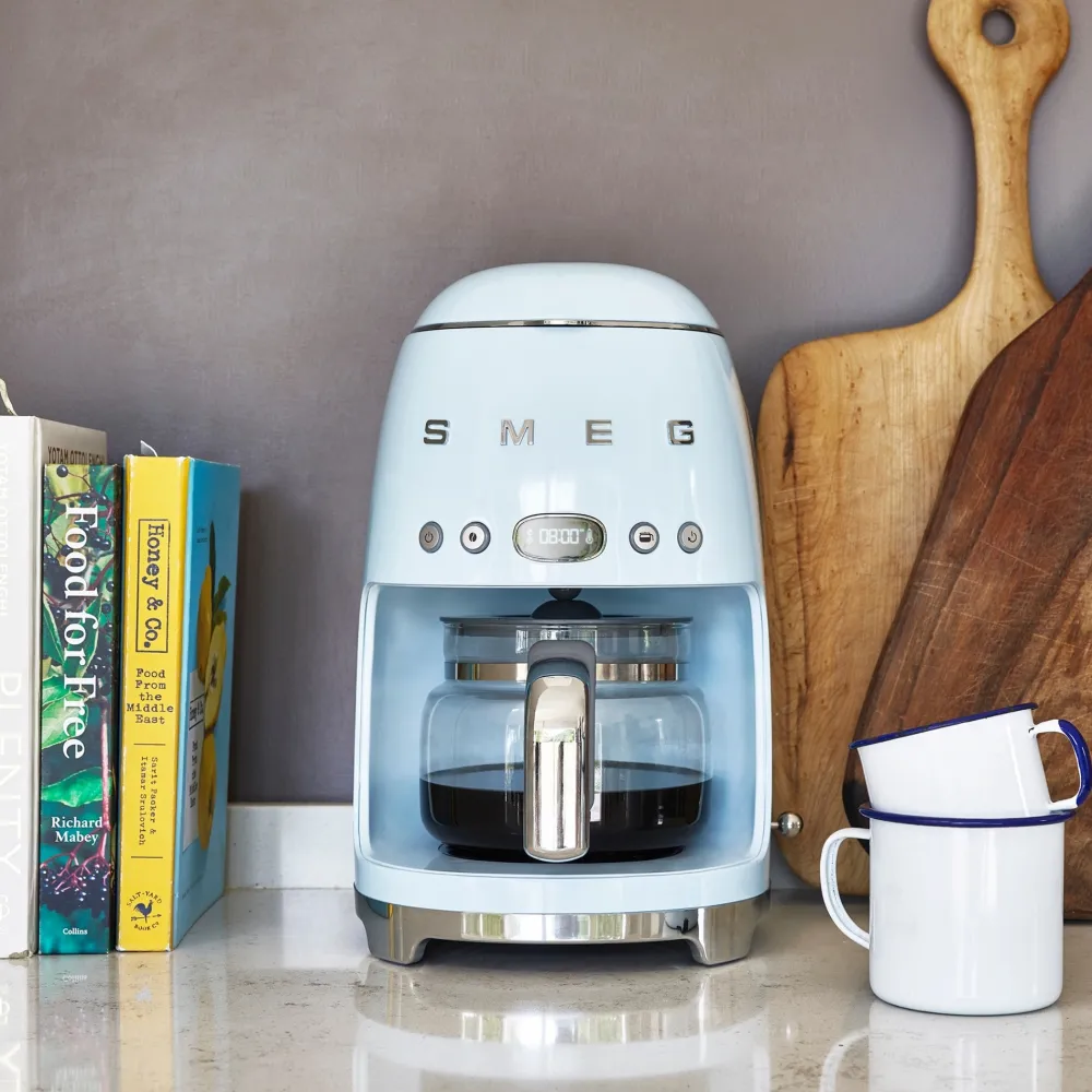 Smeg Filterkoffiemachine DCF02 50 Style Pastelblauw Best
