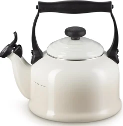 Fluitketel Le Creuset Tradition Meringue 2.1 Liter