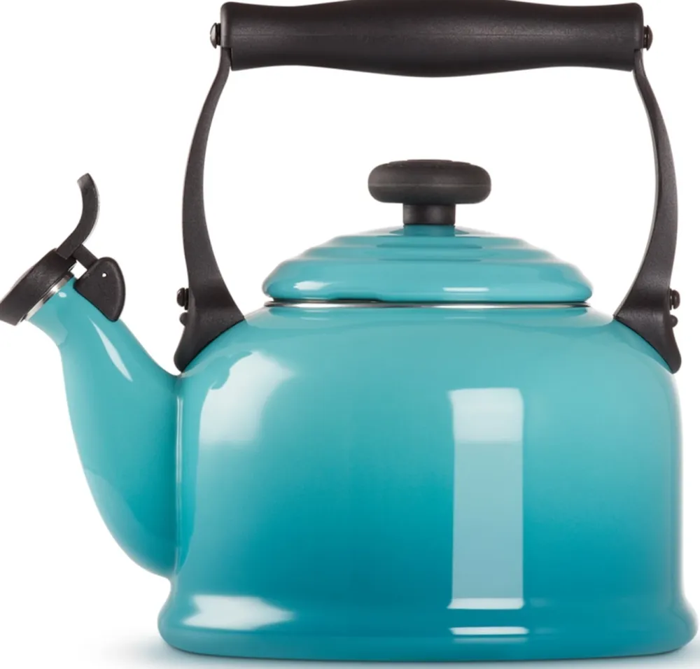 Le Creuset Fluitketel Tradition Caribbean Blue 2.1 Liter Clearance