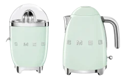 Keukenmachine Set Smeg Waterkoker KLF03 + Citruspers CJF11 Watergroen