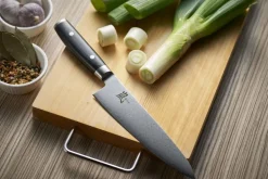 Koksmes Yaxell Ran 20 cm