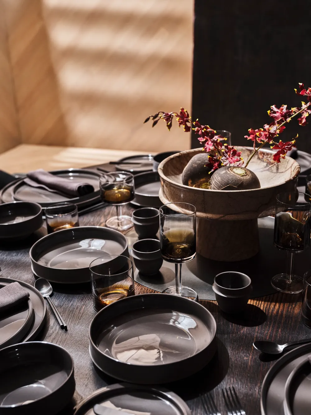 Serax Kom Dune Tableware By Kelly Wearstler Dark Brown