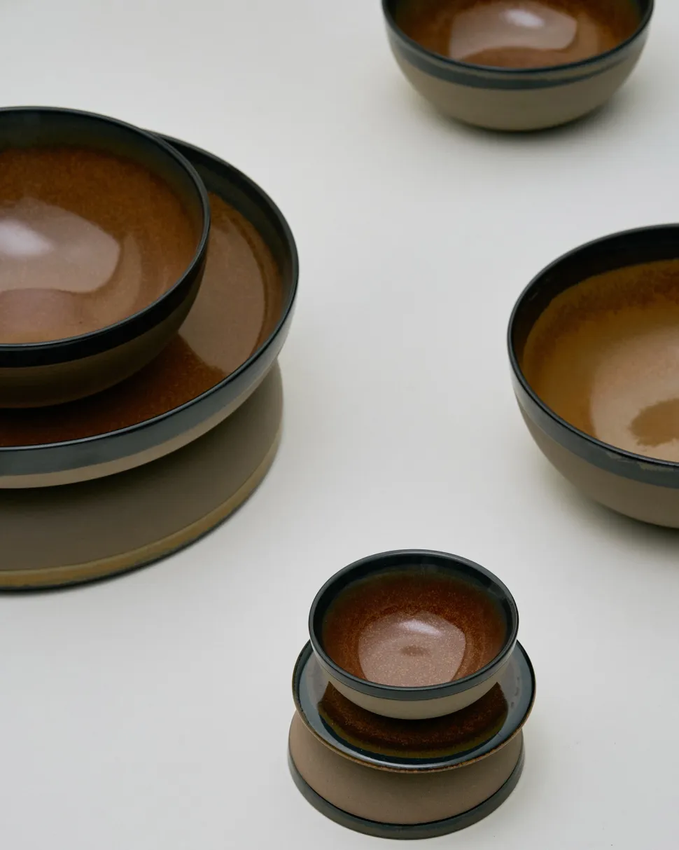 Kom Serax Surface Tableware By Sergio Herman Rusty Brown S 9 cm