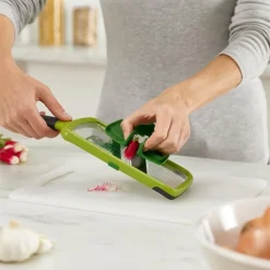 Joseph Joseph Mandoline Multi-Grip Groen Clearance
