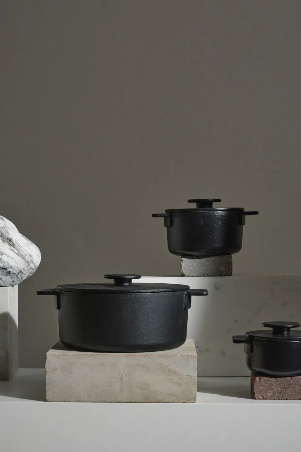 Pan Serax Pot L Black Surface 33 cm