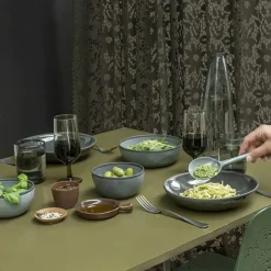 The Table Pastabord Atelier Black Olive Best