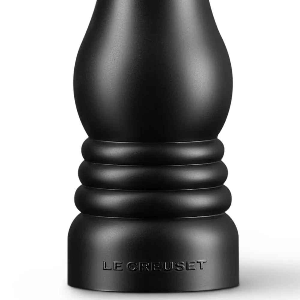 Le Creuset Pepermolen Mat Zwart 21 cm New