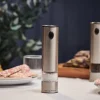 Peper- of zoutmolen Cole & Mason Battersea Electronic Salt & Pepper Mill Silver