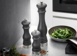 Gefu Peper- of Zoutmolen Flavio 17 cm Hot