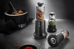 Gefu Peper- of Zoutmolen X-Plosion Black Medium Clearance