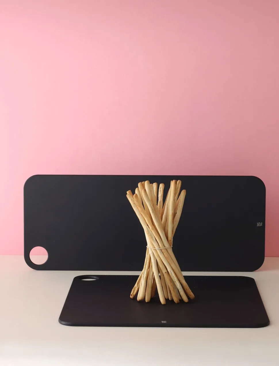 Pizzabord Rig-Tig Cut-It Black 34 cm