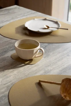 Lind DNA Placemat Curve L Corduroy Nupo Khaki (Set van 4) New