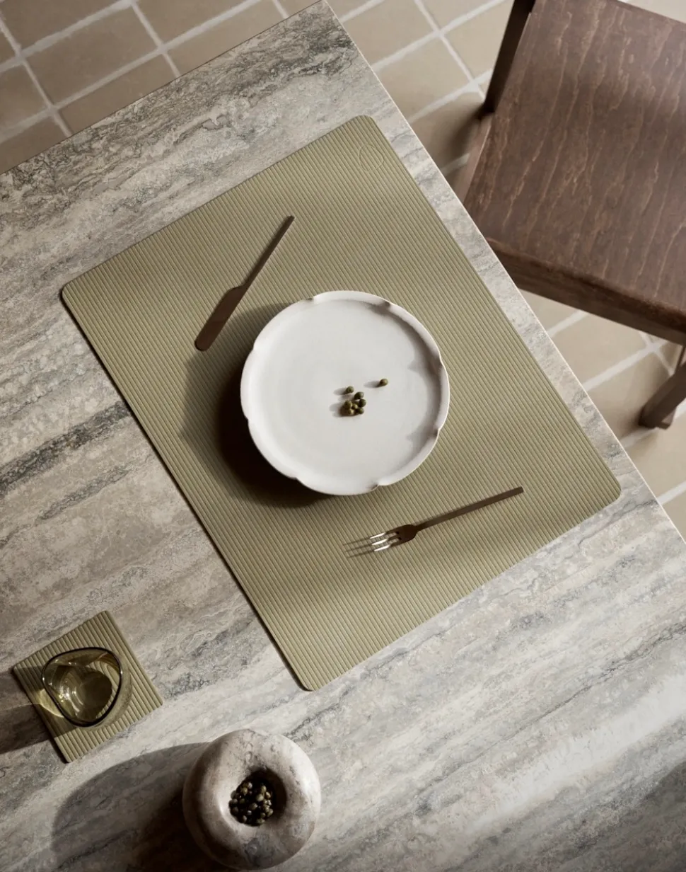 Placemat Lind DNA Square L Corduroy Nupo Herbal Dust (Set van 4)