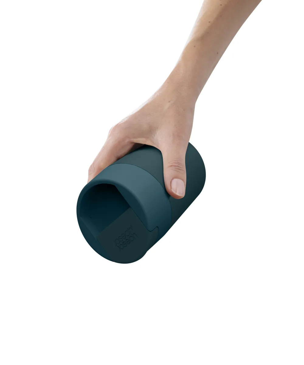 Joseph Joseph Reisbeker Sipp Met Flip top Dop 340 ml Blauw Outlet