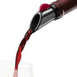 Innovine Schenktuit Pourer and Stopper Raspberry