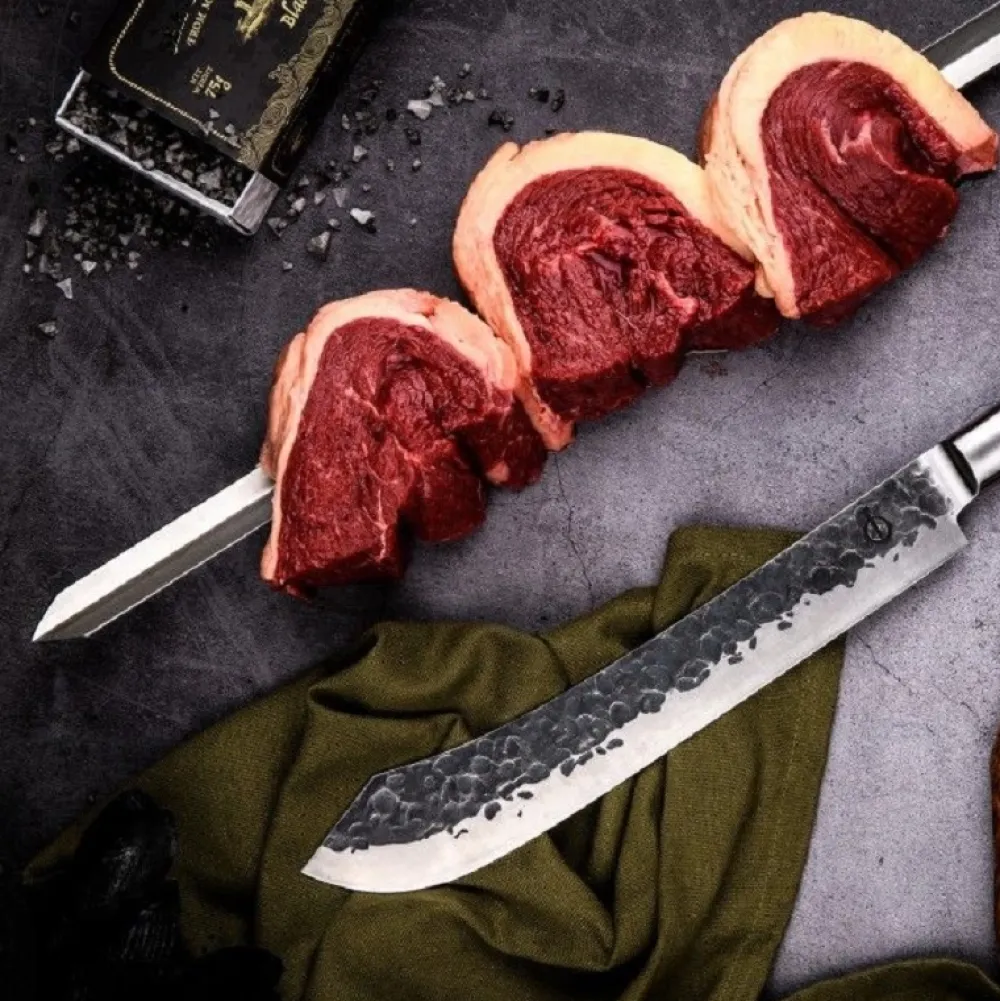 Forged Spies Churrasco V-vorm