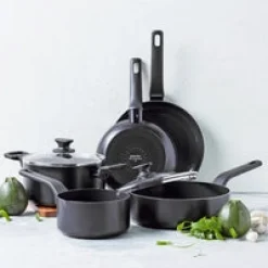 GreenPan Steelpan Essence Met Keramische Antikleeflaag Met 2 Tuiten 16 cm Sale