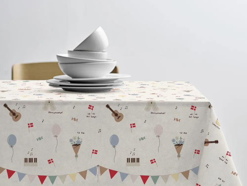 Sodahl Tafelkleed Södahl Birthday Red New