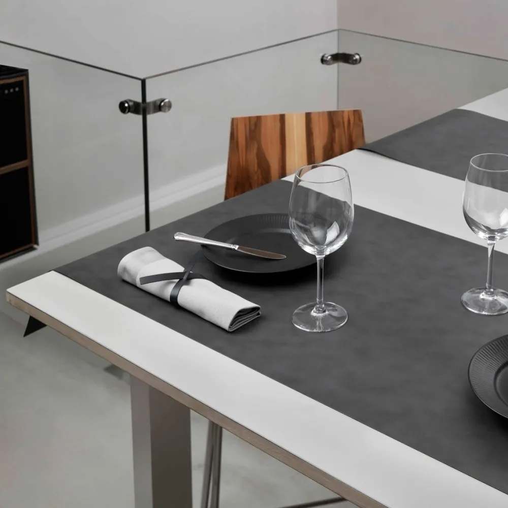 Lind DNA Tafelloper Table Runner M Nupo Anthracite Online