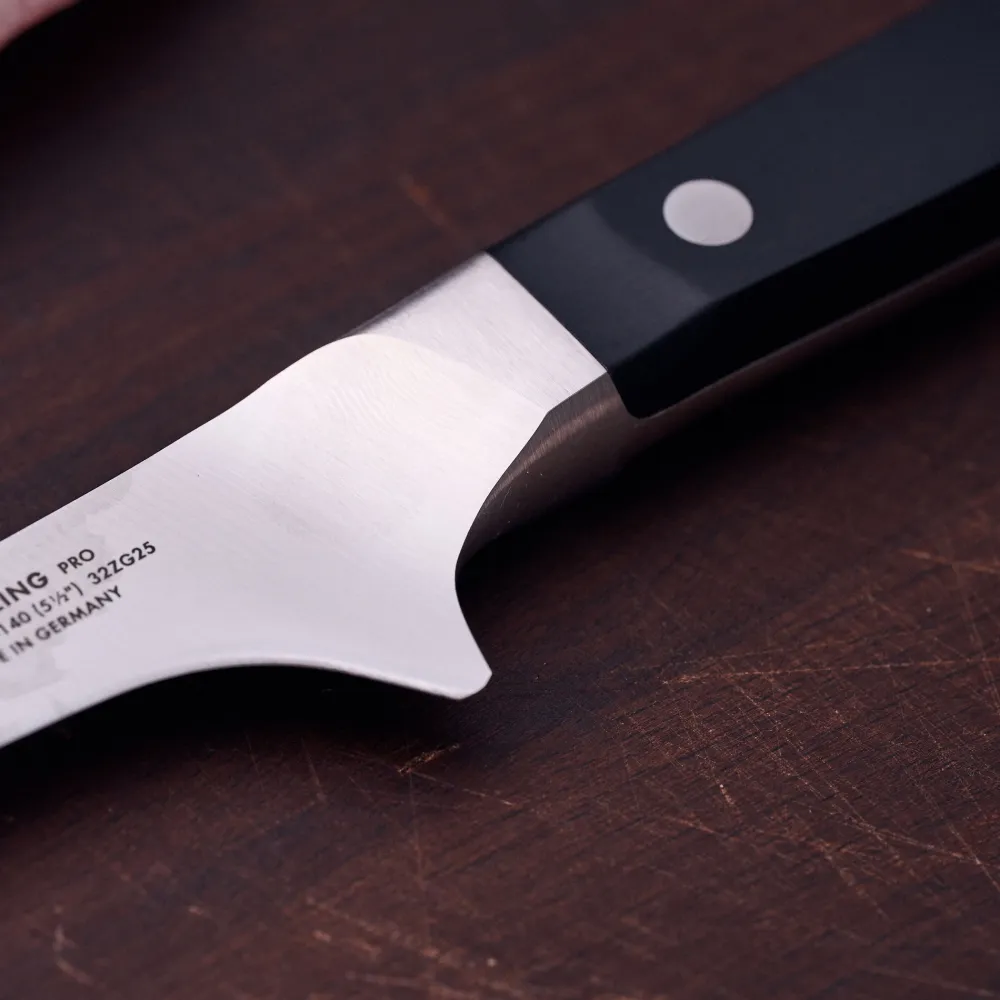 Zwilling Uitbeenmes Pro 14 cm Hot
