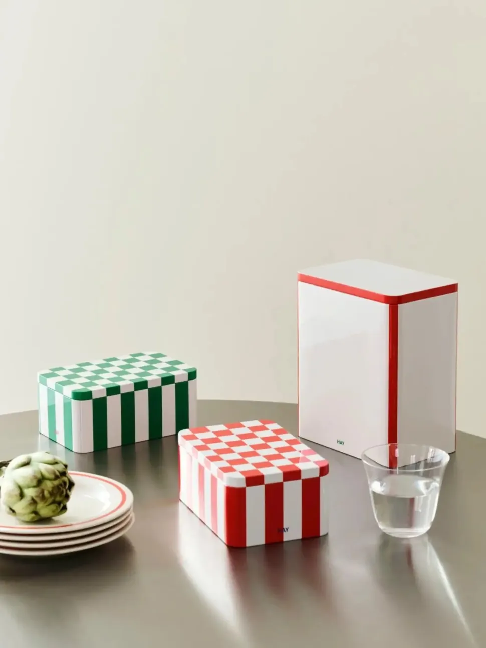 Voorraadbus HAY Tin Container Small Red And Off-White