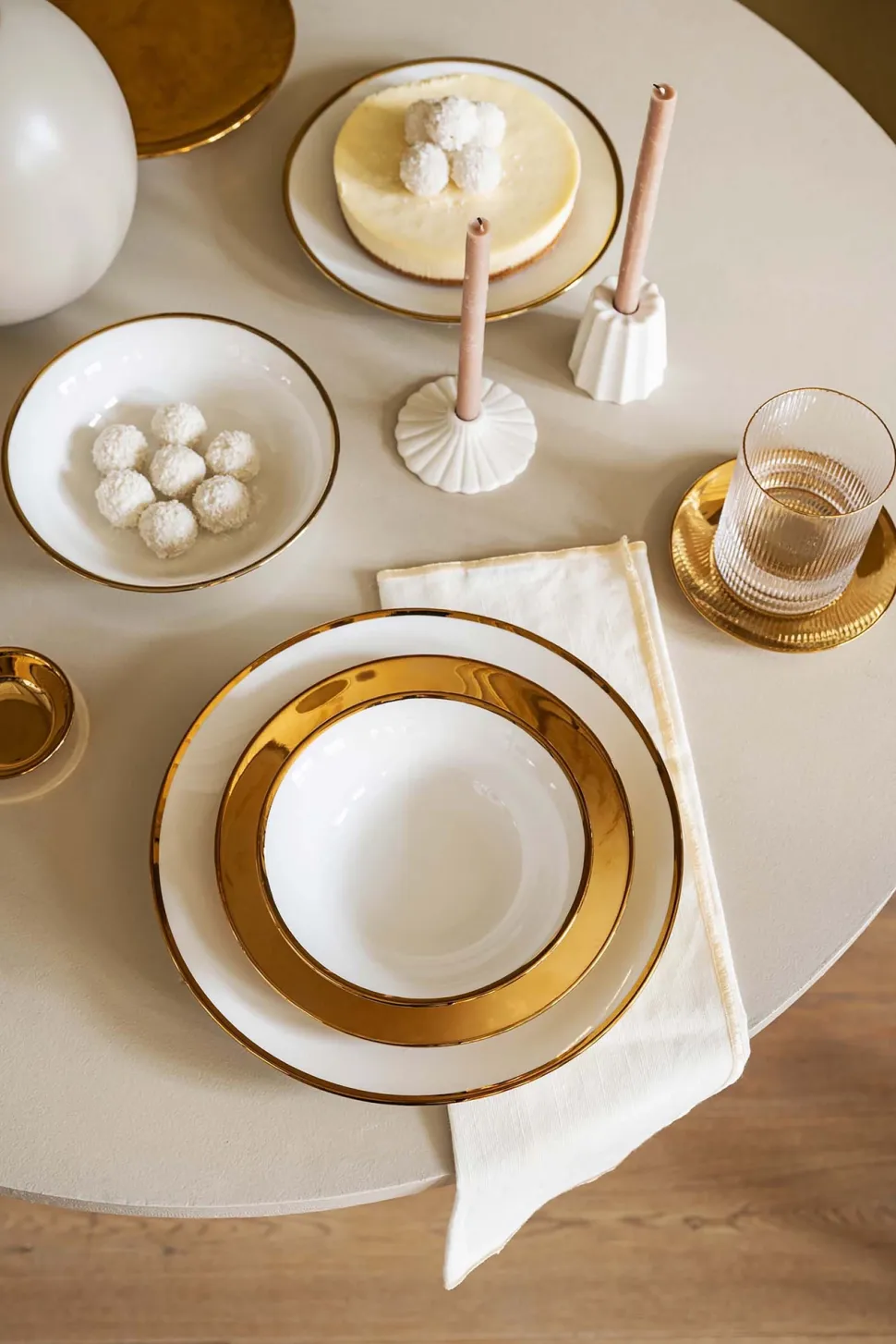 Waterglas vtwonen with Gold Rim Clear 340 ml (Set van 4)