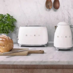 Waterkoker Smeg KLF03WHEU 50 Style Wit