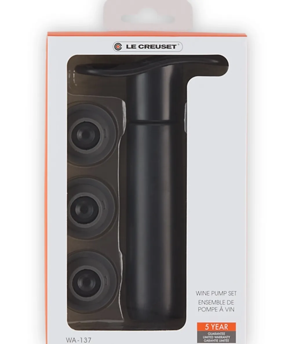 Wijnpomp Le Creuset WA-137 + 3 Stoppen Zwart